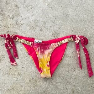 BEACH BUNNY Leather Stud Buckle, tie dye, tie side S